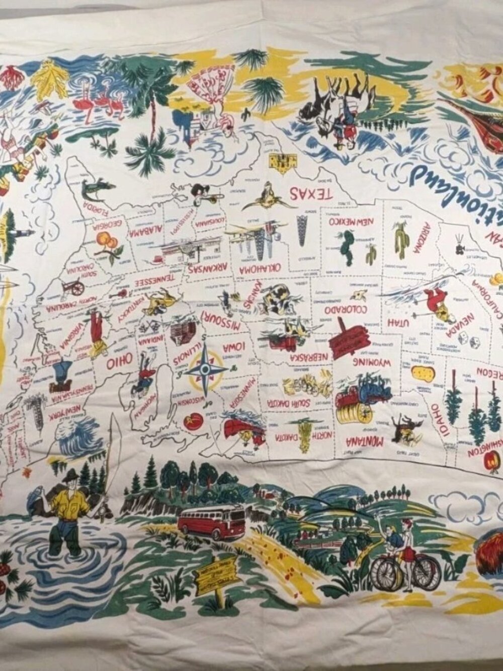 50s-Style American Vacationland Cotton Tablecloth 50"X72"